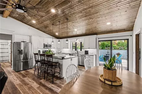 Kitchen - 16 S Lakeview Rd, Mapleton, KS 66754 photo 1 of 4