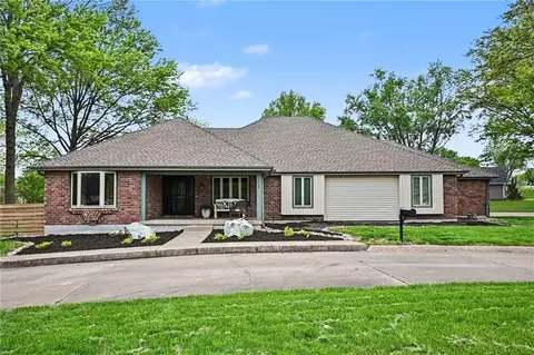 2000 June St, Excelsior Springs, MO 64024