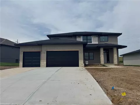 11427 Rye Dr, Kearney, MO 64060