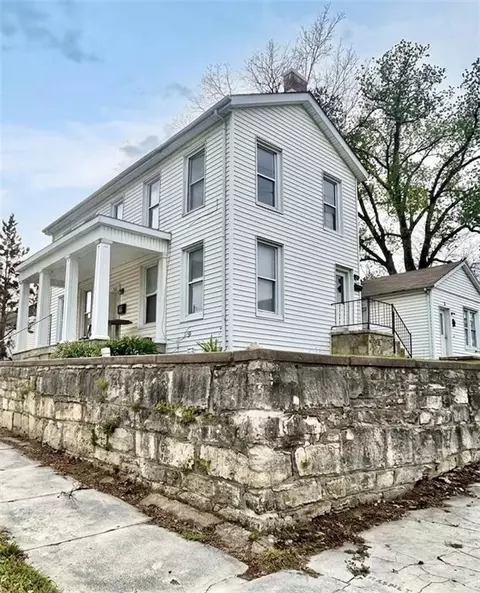 703 N Carolina St, Louisiana, MO 63353