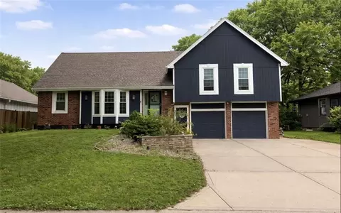 12720 W 102nd St, Lenexa, KS 66215