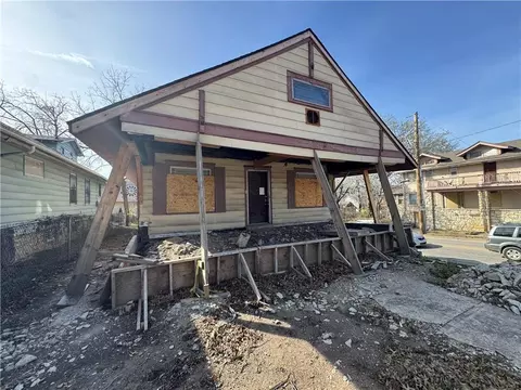 3900 Benton Blvd, Kansas City, MO 64130