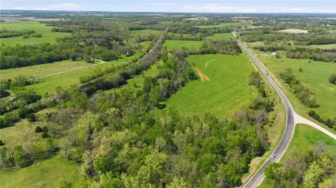 00004 County Road 1077, Parker, KS 66072