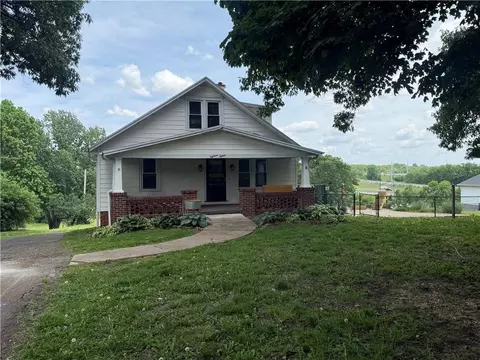 1815 S 41st St, Saint Joseph, MO 64507