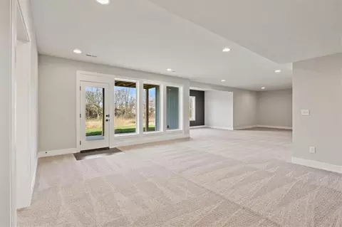 4446 Tee Box Dr, Basehor, KS 66007 photo 28