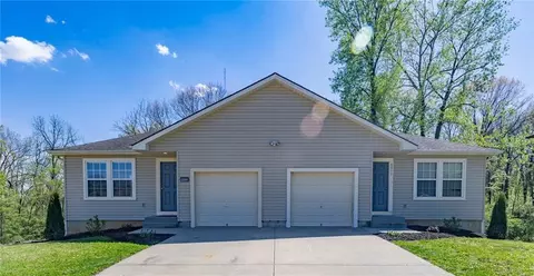8855 Ann Ave, Kansas City, KS 66112