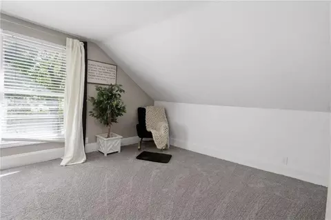 Bedroom - 8841 E Winner Rd, Independence, MO 64053 photo 3 of 4