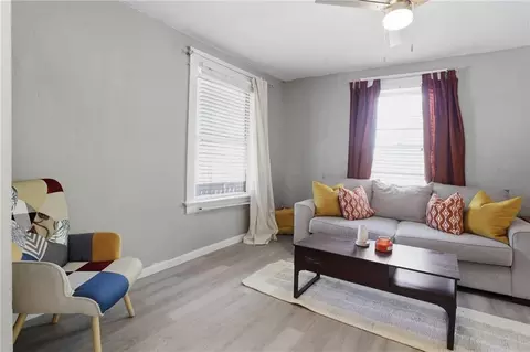 Living - 8841 E Winner Rd, Independence, MO 64053 photo 1 of 3