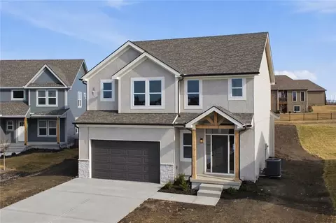 27612 E 128th Ct, Lees Summit, MO 64086