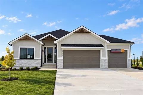 27602 E 128th Ct, Lees Summit, MO 64086