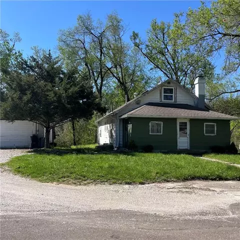 407 E Osage St, Plattsburg, MO 64477