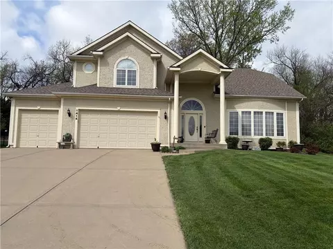 1414 N 151 Ter, Basehor, KS 66007