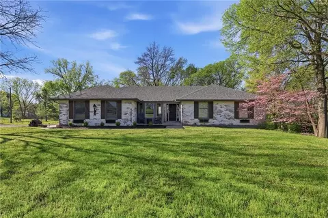 11819 NE 144th St, Kearney, MO 64060