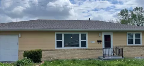 2415 N 45th St, Kansas City, KS 66104