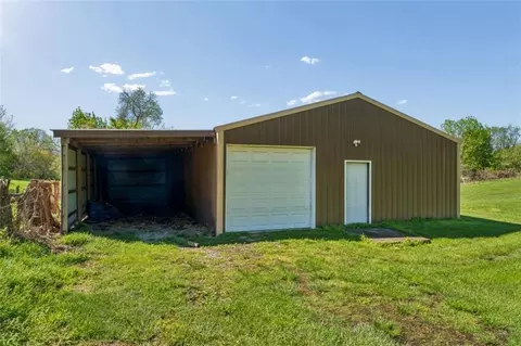 Other - 18611 E Salisbury Rd, Independence, MO 64056 photo 1 of 29