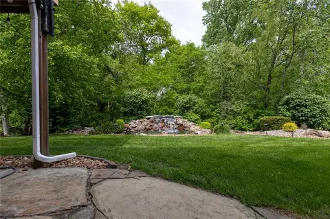 Exterior - 4530 Verona Dr, Riverside, MO 64150 photo 9 of 11