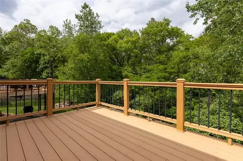 Exterior - 4530 Verona Dr, Riverside, MO 64150 photo 6 of 11