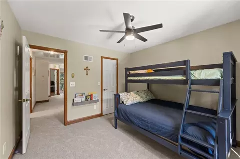 Bedroom - 8906 Millstone Dr, Lenexa, KS 66220 photo 4 of 6