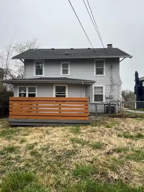 Exterior - 9321 E 15th St, Independence, MO 64052 photo 3 of 8
