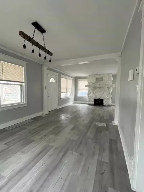 Living - 9321 E 15th St, Independence, MO 64052 photo 4 of 4