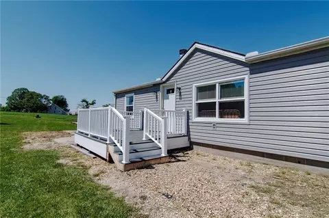 Exterior - 10064 State Route T Hwy Hwy, Adrian, MO 64720 photo 2 of 7