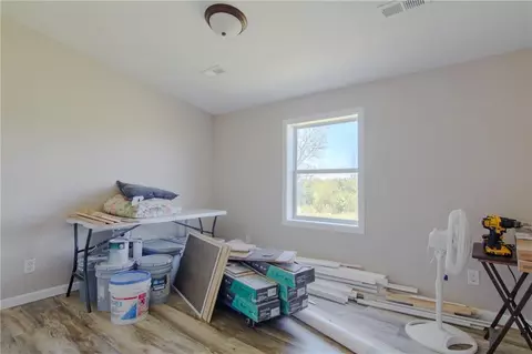 Bedroom - 10064 State Route T Hwy Hwy, Adrian, MO 64720 photo 3 of 7