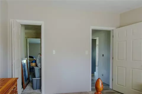 Bedroom - 10064 State Route T Hwy Hwy, Adrian, MO 64720 photo 6 of 7