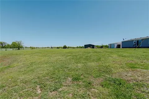 Exterior - 10064 State Route T Hwy Hwy, Adrian, MO 64720 photo 4 of 7