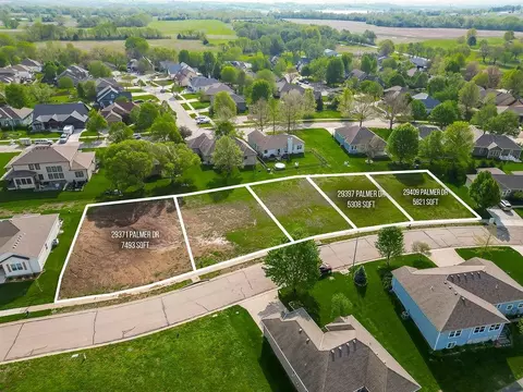 29371 Palmer Dr, Paola, KS 66071