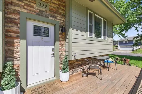 Exterior - 326 Gregory Dr, Gower, MO 64454 photo 3 of 9