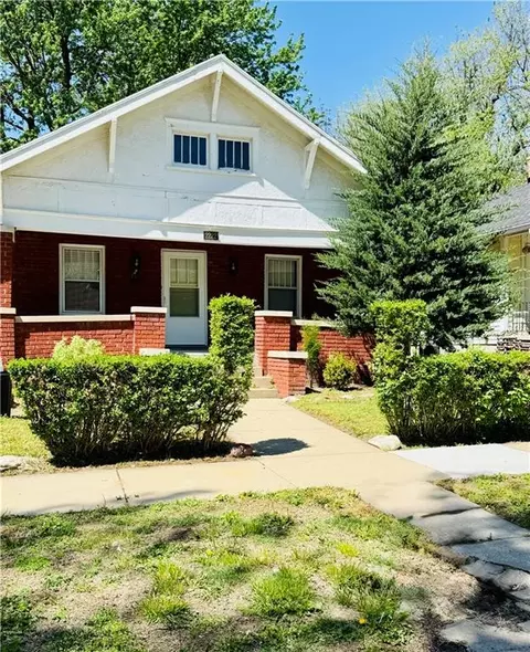 2222 N 3rd St, Saint Joseph, MO 64505