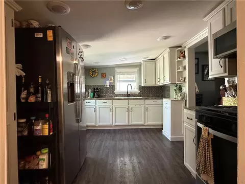 Kitchen - 704 E Hayward Ave, Independence, MO 64050 photo 1 of 1