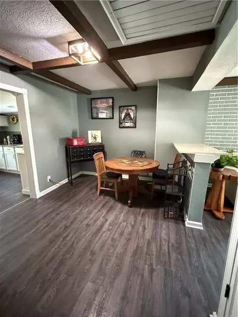 Dining - 704 E Hayward Ave, Independence, MO 64050 photo 1 of 1