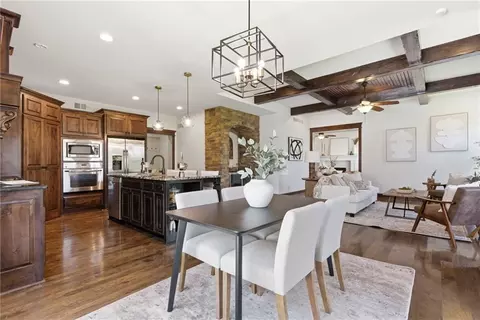11500 W 166th St, Overland Park, KS 66221