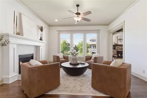 11500 W 166th St, Overland Park, KS 66221