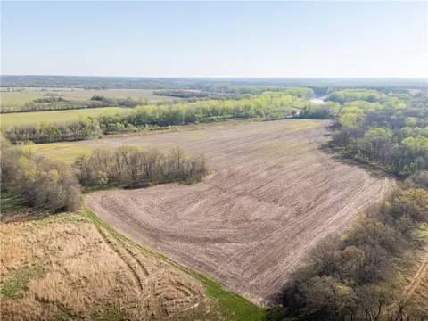 Ne Berlin Road, Pattonsburg, MO 64670
