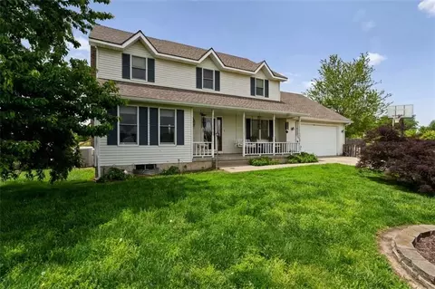 634 NW Oo Hwy, Odessa, MO 64076