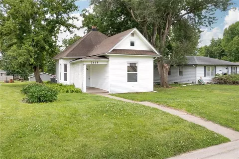 3418 Renick St, Saint Joseph, MO 64507