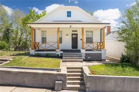 605 N 12th St, Saint Joseph, MO 64501