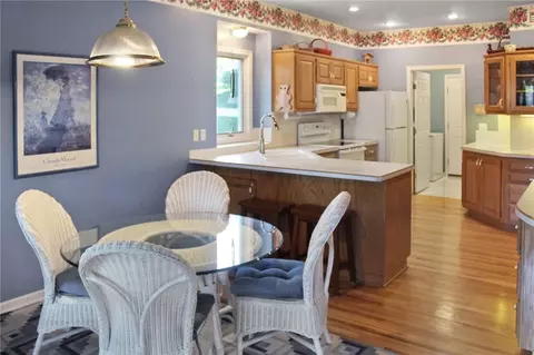 Kitchen - 17800 E 30th Dr, Independence, MO 64057 photo 2 of 3