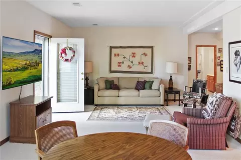 Living - 17800 E 30th Dr, Independence, MO 64057 photo 3 of 4