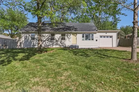 3137 S 9th Pl, Kansas City, KS 66103