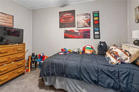 Bedroom - 302 E Richardson St, Gallatin, MO 64640 photo 5 of 5