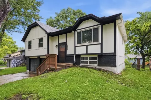 16308 W 125 Ter, Olathe, KS 66062