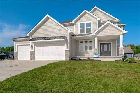 2344 Foxtail Dr, Kearney, MO 64060
