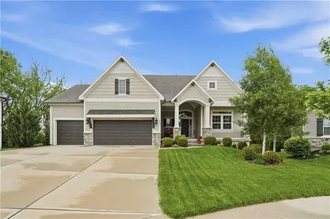 15670 W 171 Ter, Olathe, KS 66062