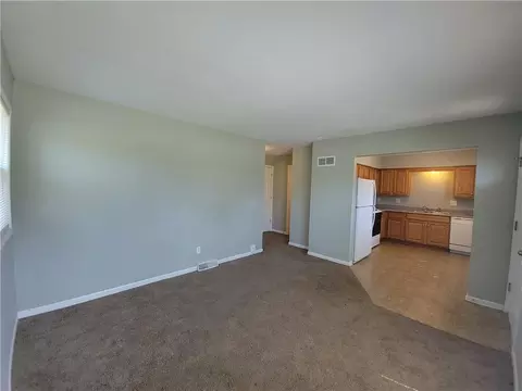 904 SE 3rd Ter, Lees Summit, MO 64063 photo 8
