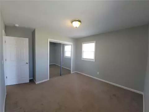 904 SE 3rd Ter, Lees Summit, MO 64063 photo 17
