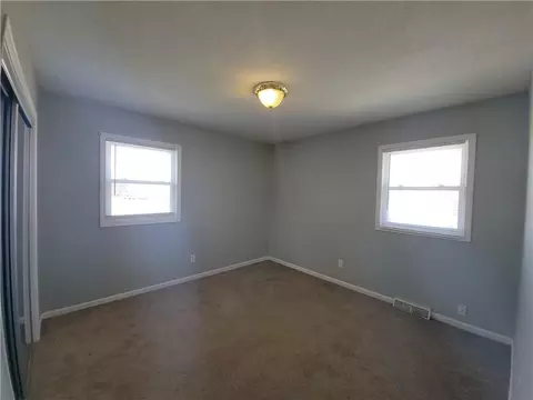 904 SE 3rd Ter, Lees Summit, MO 64063 photo 16
