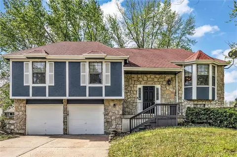 7307 E 118th Pl, Kansas City, MO 64134